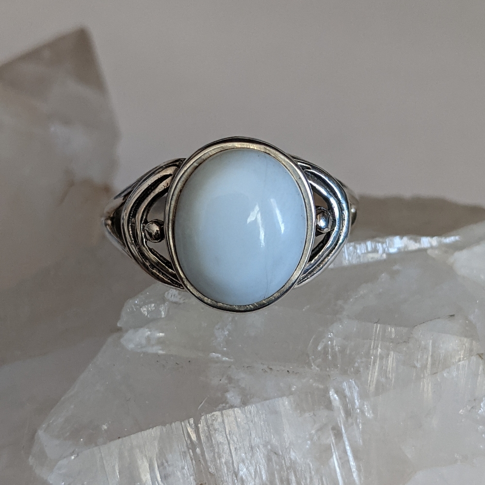 Natural Blue Owyhee Opal, 925 Silver Ring, Size 8 - Picture 3 of 9